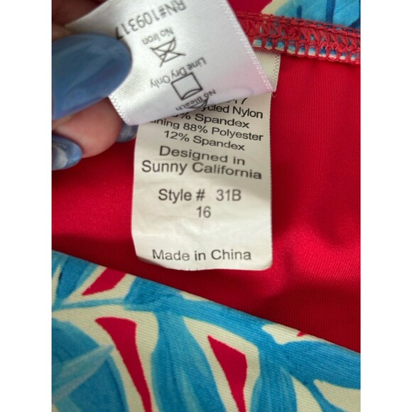Sunsets Two Piece Red Floral Swimsuit w/Keyhole Removable Pads Size 16 / DD - Picture 9 of 10